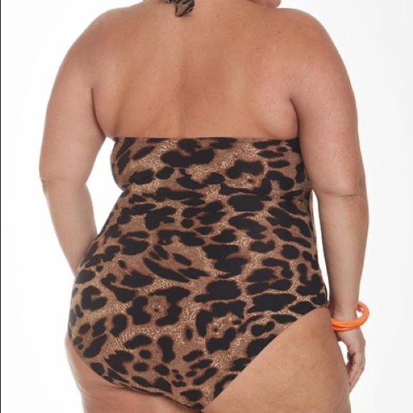Plus Size Leopard V-Neck Halter One-Piece - Picture 3 of 5